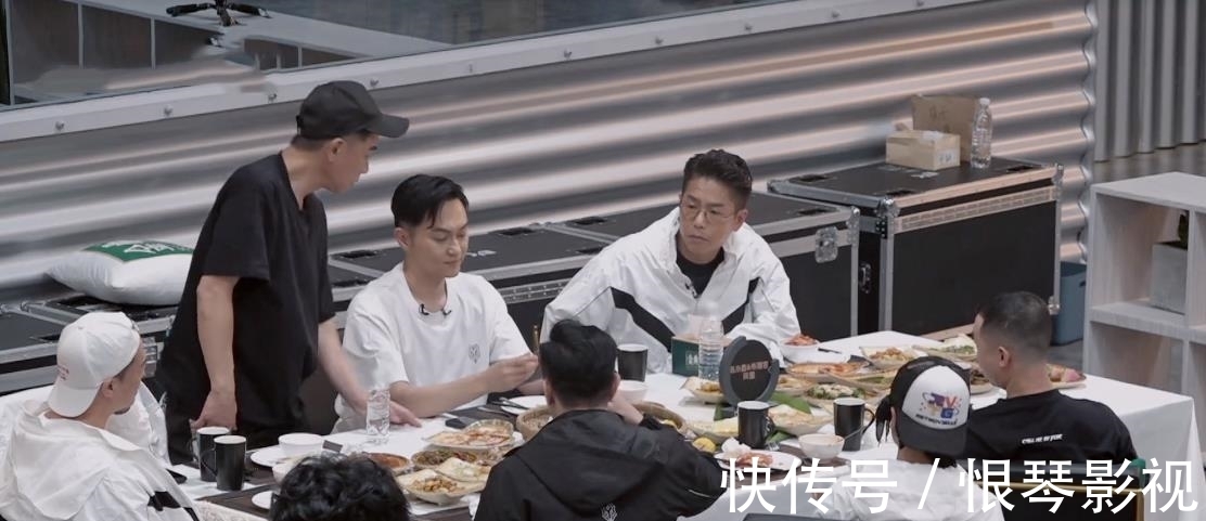 部落|《披荆斩棘哥哥》四公淘汰出现大致方向，大湾区首次面临淘汰风险