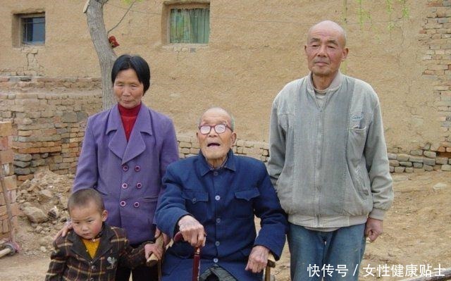 仵德厚|他是国军师长,带40人敢死队血战日军一夜,解放后获刑10年