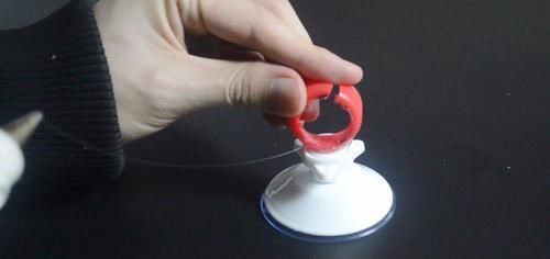 电饭煲|吸盘挂钩上粘个瓶盖真厉害, 一年能省下不少钱, 早点知道就好了
