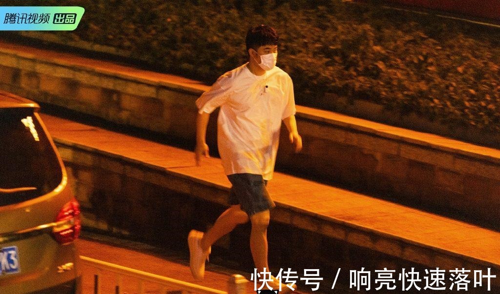 《五哈2》本以为邓超说的“字幕鸣谢”只是开玩笑,结果真行动了