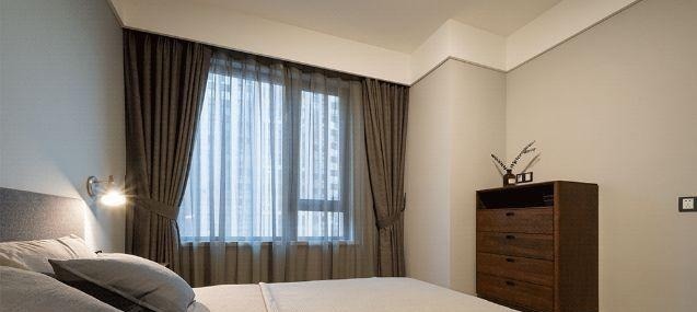 餐厅|老公非在餐厅打一排柜子,空间一下多出好几平,邻居立马学走了!