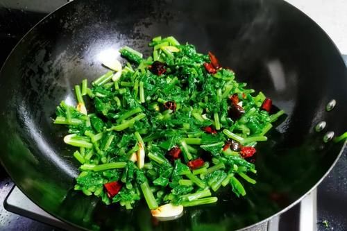 食用盐|秋季,遇到此菜抓紧吃,目前正是鲜嫩好吃的时候,不懂吃可惜了