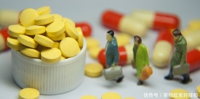 服用阿司匹林|又一百年“神药”衰落:曾是“保健品”般存在,功效揭穿不敢再吃