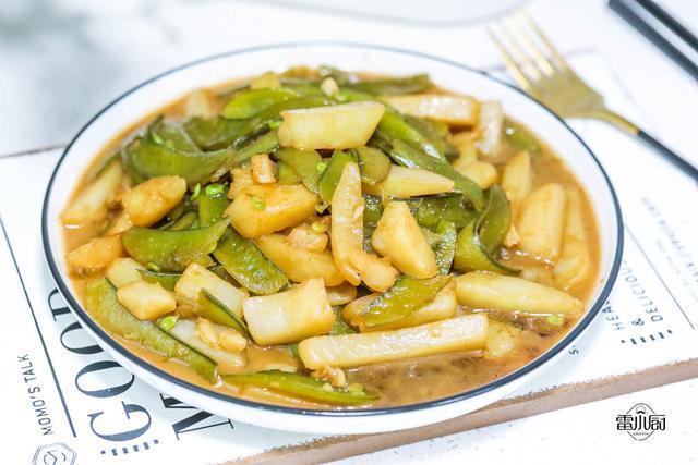 喜欢|土豆别再炒丝了,这种做法比土豆丝好吃多了,你试试