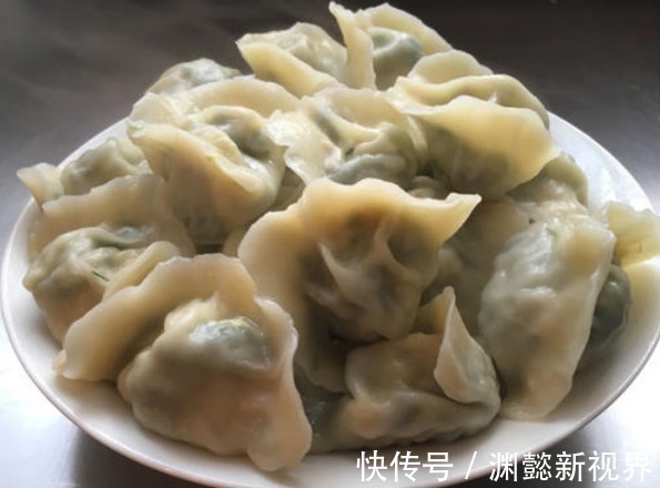 做韭菜饺子时,有3个料不能放,总有人错放,难怪饺子吃起来不香