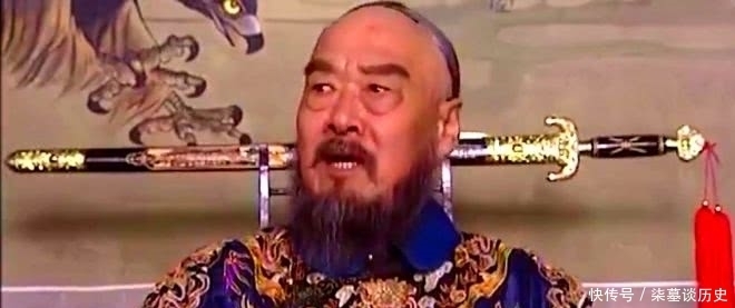 坐视不管|鳌拜飞扬跋扈，孝庄太皇太后为何坐视不管？大手腕！