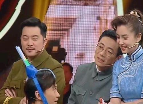 提出|华晨宇对周一围提出了尖锐的质疑他的眼睛向杨颖眨了眨,她的话无可辩驳