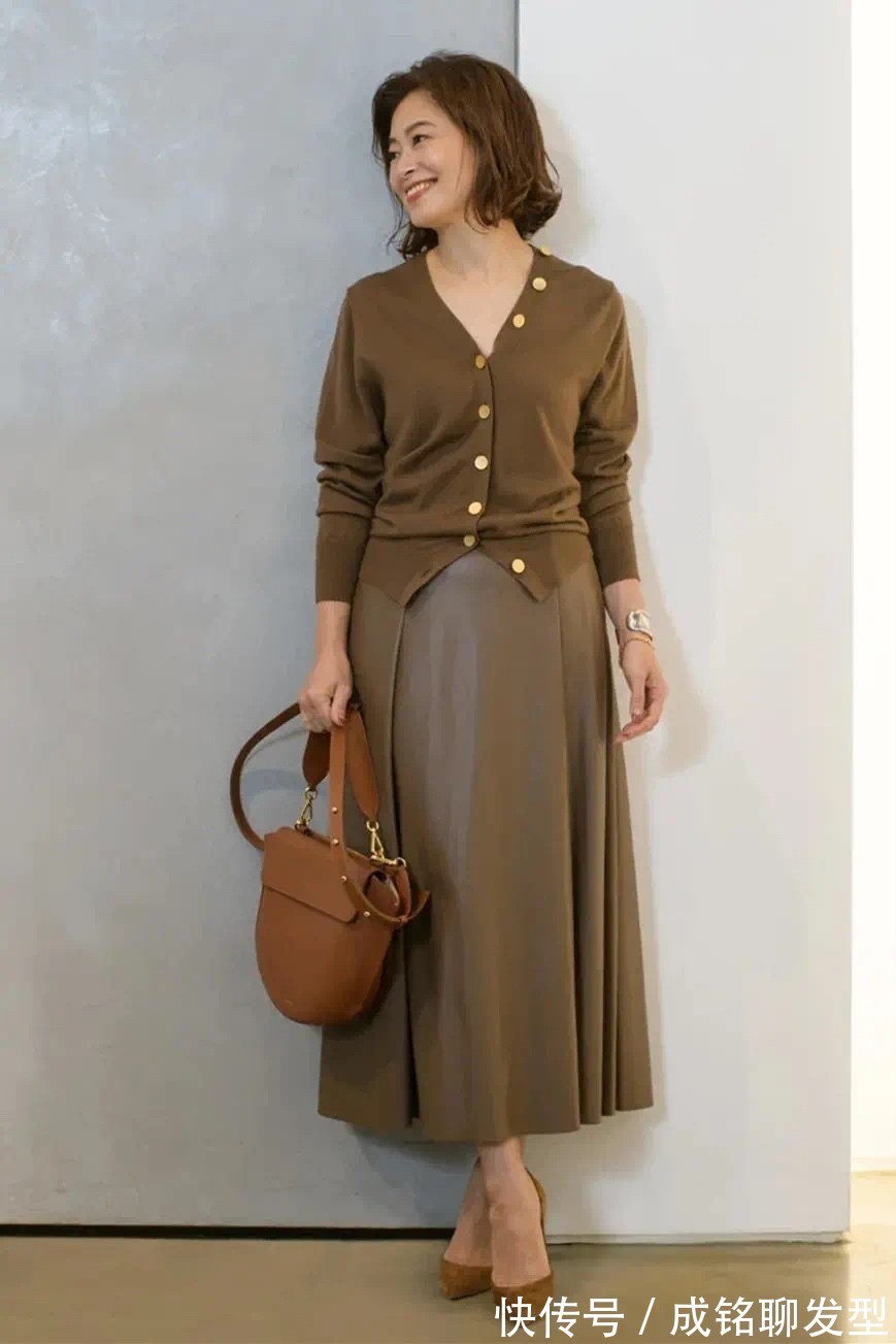 小个子|小个子穿不好更显矮,借鉴40岁三寻木奈保的穿搭,158穿出高挑感