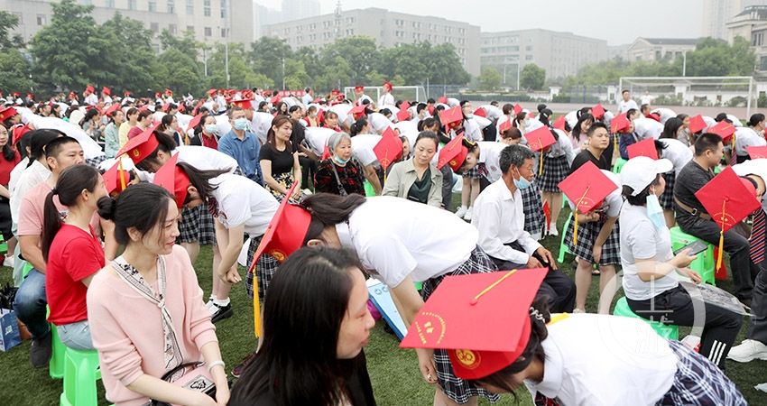 学生们|十八岁 我愿为你遮风挡雨