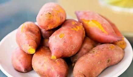 菠菜|中年人易便秘,坚持吃的食物,活血化瘀,排毒消脂,谁吃谁受益