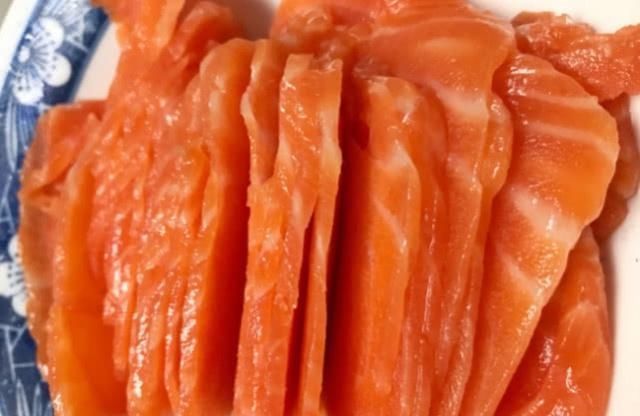 食物|吃自助餐时这三种食物最被嫌弃,你傻傻夹一堆,朋友一筷子没动