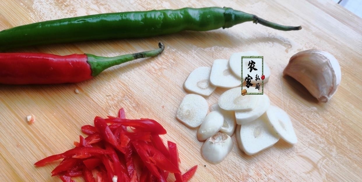 腌蒜苔|黃磊做韓式腌蒜苔,何炅驚叫:好吃!曬黃磊同款做法火了朋友圈!