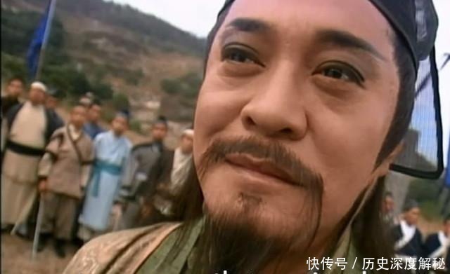 华山#岳不群为何不强攻紫霞神功,却觊觎辟邪剑谱紫霞神功不厉害吗?