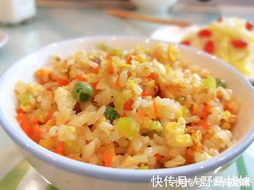 牛肉面|我家的一周早餐这样吃,每天晚饭后,不到15分钟就上桌,豆浆也已经打好