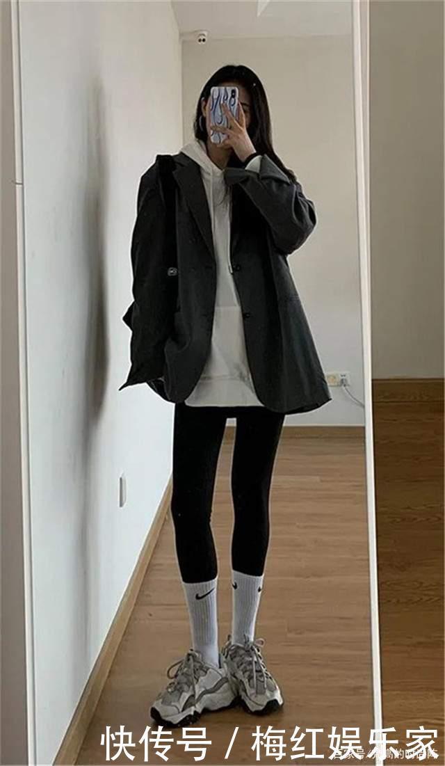 最近火了一种新穿法,“鲨鱼裤+老爹鞋”,显瘦显高!明星都上头