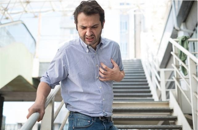 不良习惯|黄芪的“最佳搭档”揭秘,男的坚持喝,祛湿排寒,肝肾或谢谢你!