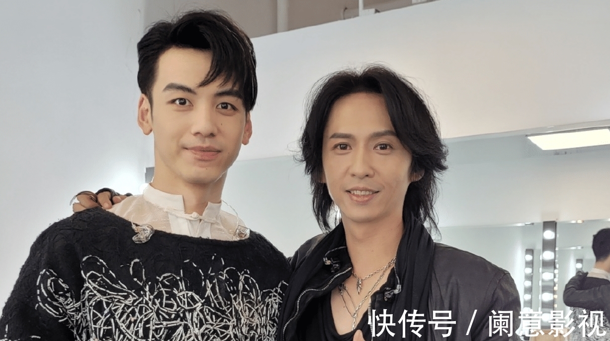 不落井下石的真君子、低調(diào)學(xué)知識(shí)的好學(xué)生,劉迦是大寫的人間清醒