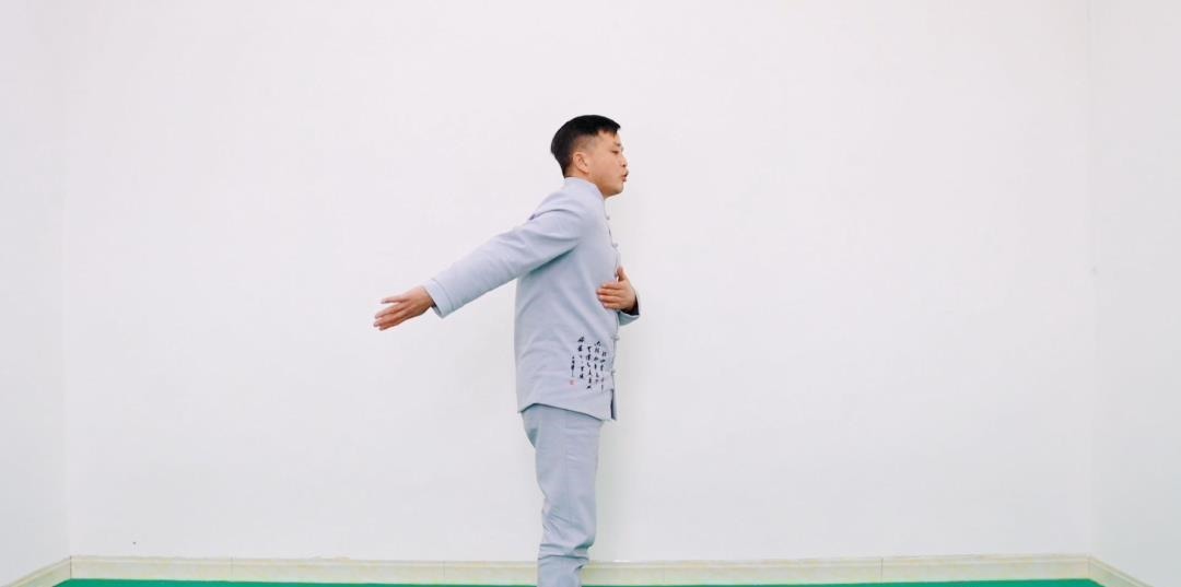 经络|易筋甩手十二式，每天早晚各一遍，甩通全身经络，轻松远离亚健康