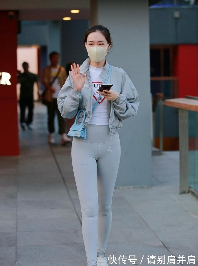 瑜伽裤 “微胖”女孩能适合穿瑜伽裤,“提臀瘦腿”修饰身材展现迷人魅力!