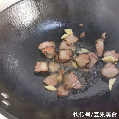 饭店的香蒜炒腊肉为什么那么好吃，主要是多了这一步