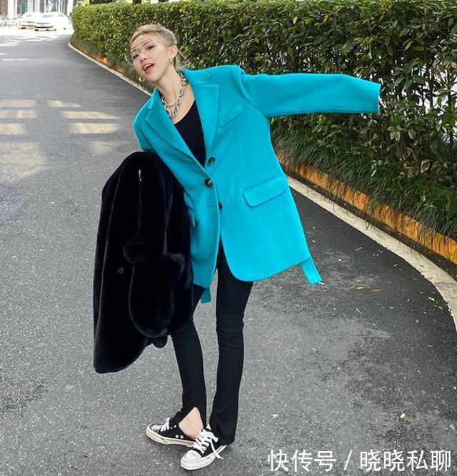 吸睛|秋冬告别黑白灰,让彩色大衣开启你的新世界,减龄又吸睛!