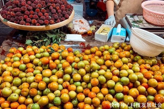 从头吃到尾的平西夜市,没有人能饿着出来!