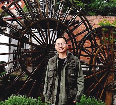 夏刚|上游?夜雨丨胡中华：石榴花 (外一首)