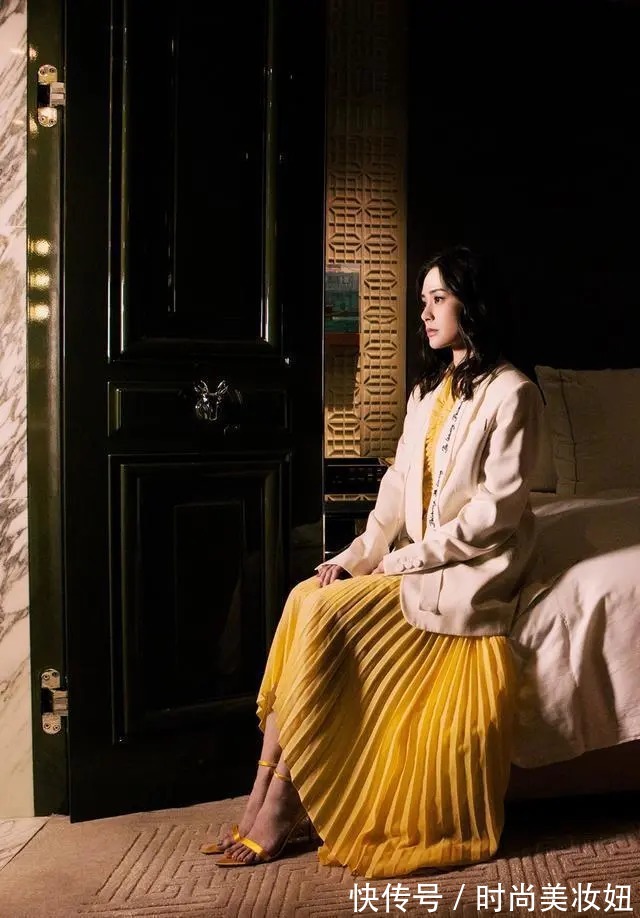 衬衫|阿娇发胖后衣品“堪忧”,穿大码衬衫还配阔腿裤,目测像130斤