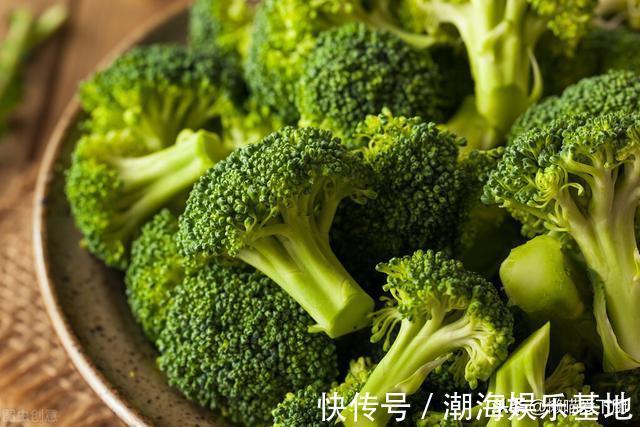 菠菜|炒菜时,这7种蔬菜必须焯水,为了家人好,这一步再懒也要做