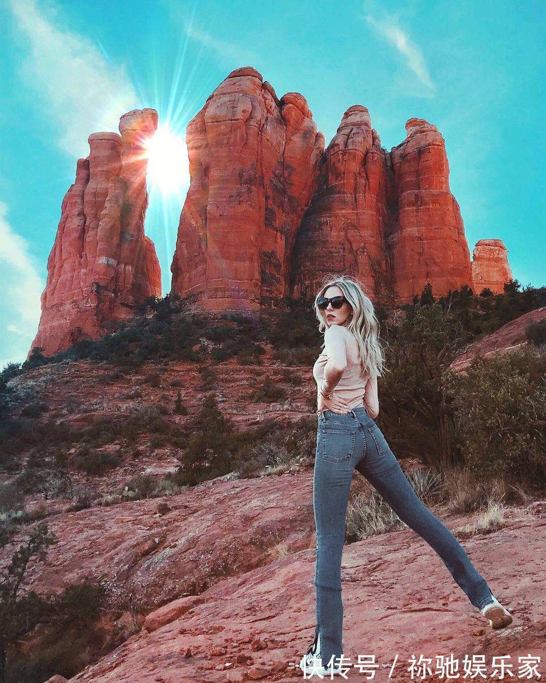 marie 她们没有血缘关系,却靠穿衣搭配,成为了时尚圈当红“双胞胎”CP