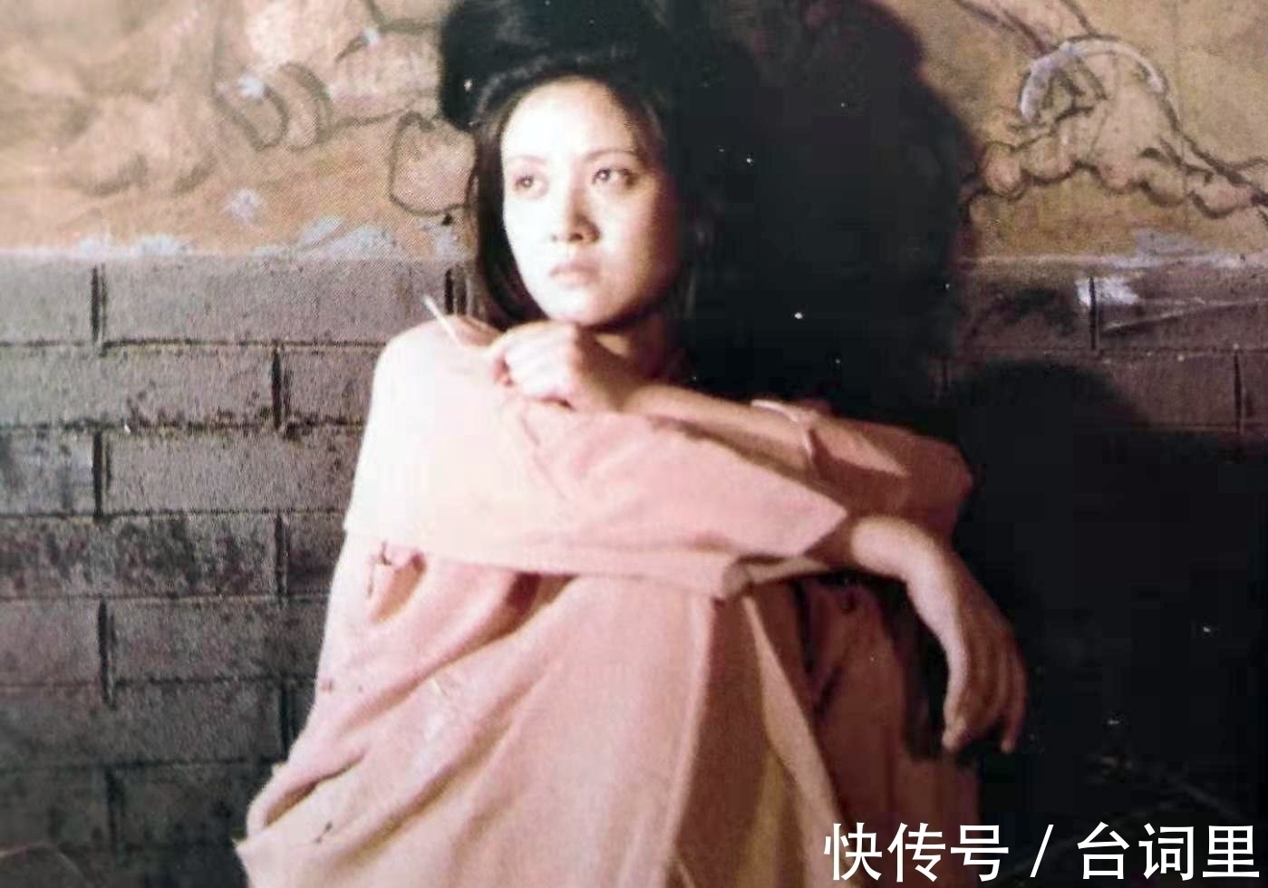 红楼梦@解读《红楼梦》:如果不是高鹗续写,王熙凤该是什么结局?