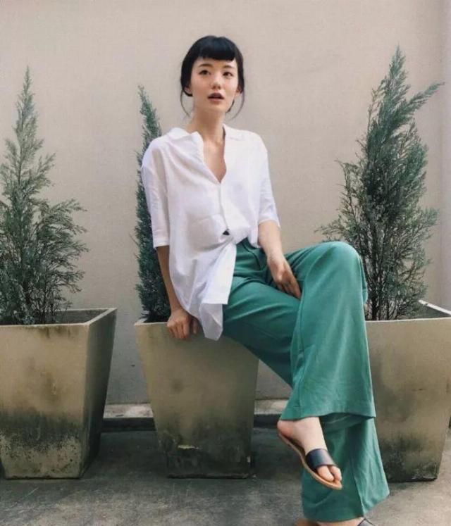 春夏白色系穿搭高级又好看,让你清凉一夏