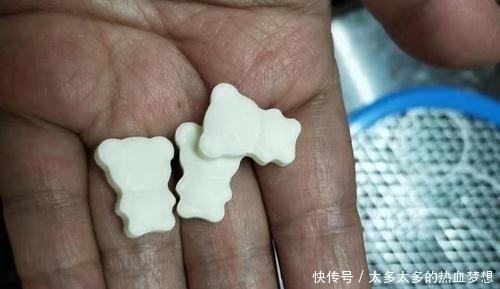 钙片|俩孩子一个天天吃钙片,一个天天喝牛奶,三年后身高差别明显