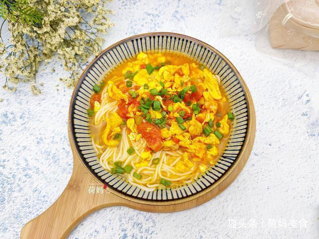 早餐,给孩子煮这碗面,汤浓蛋滑味道鲜,十分钟出锅,真香!