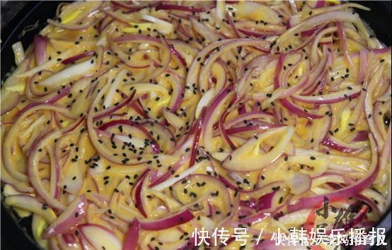 电饼|洋葱加入3个鸡蛋，教你营养新吃法，简单快捷，天天吃也不腻！