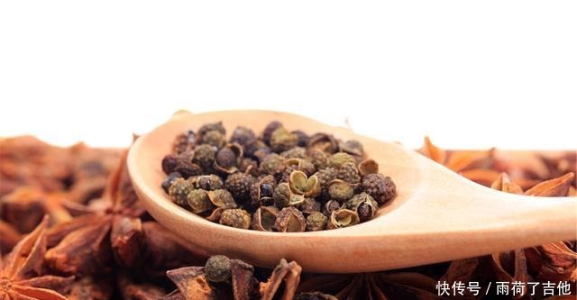 做年夜饭时,猪不椒、牛不韭、羊不料、鱼不蒜,牢记祖训错不了