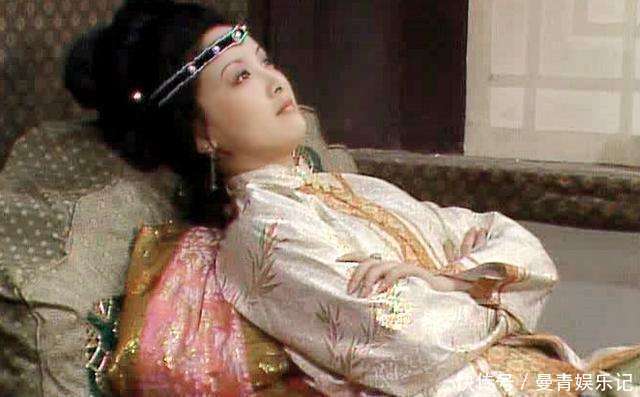 亲祖孙#她才是贾家最大的靠山,元春也得靠边站,没了她撑腰贾家才被抄家