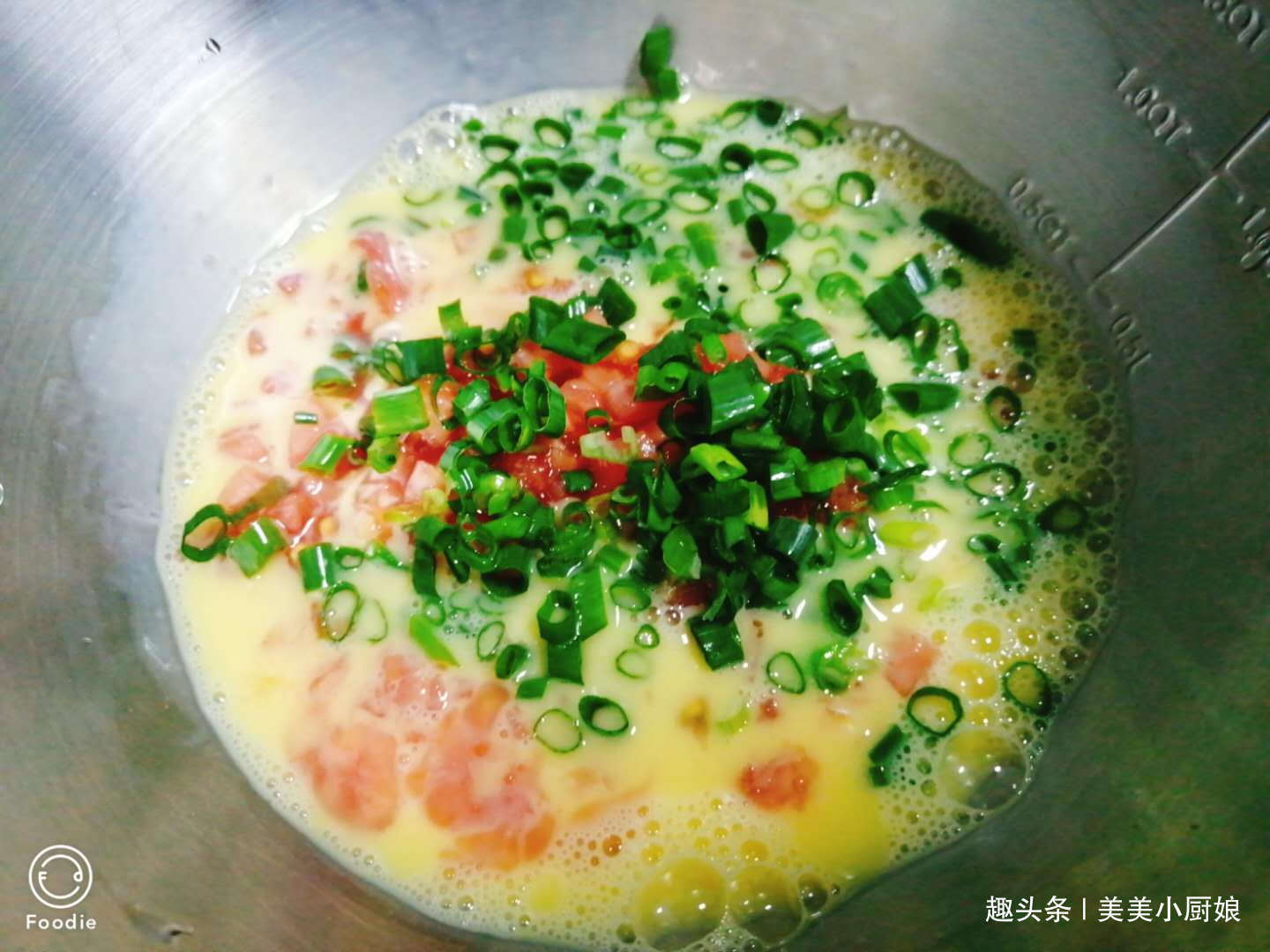 鸡蛋|西红柿和鸡蛋混合在一起,味道好极了,简单易做,小朋友都爱吃