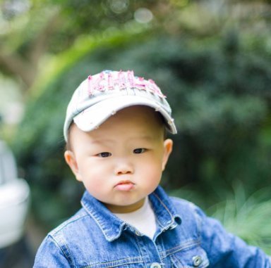 性教育|孩子惊人举动连连,不仅亲了小姨还做了这件事,小姨瞬间害羞了