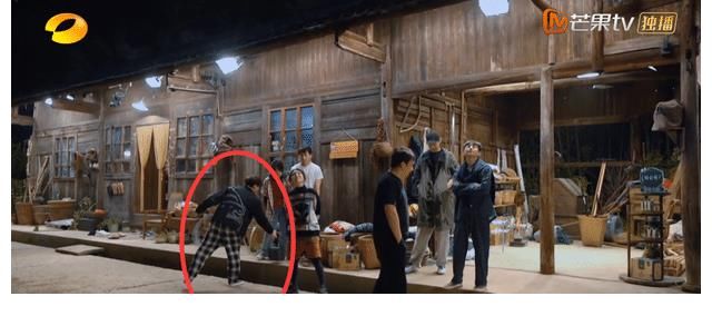 尾声|《向往》临近尾声，张艺兴首次带气氛失败，何炅黄磊应对方式不同