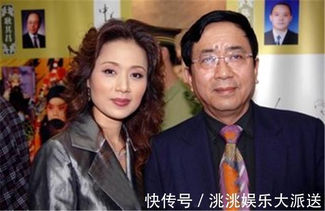 余秋雨$李红为余秋雨付出14年,却败给了戏子,无奈独自为女儿撑起一片天