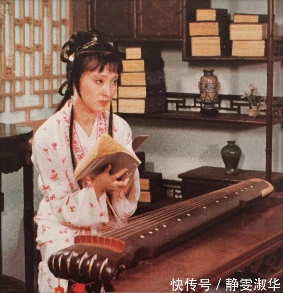 王熙凤|贾母特意给宝钗过生日,这背后的原因,黛玉不理解,王熙凤秒懂