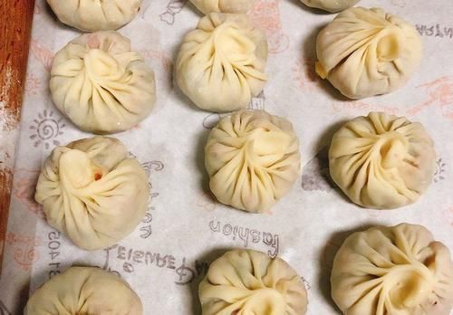 皮薄馅大|教你做生煎包皮酥脆的诀窍,简单易学,皮薄馅大,比发面包的好吃