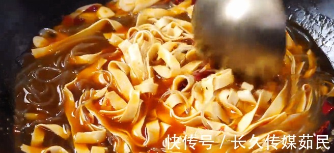 神仙|豆腐皮和粉条的搭配,堪比神仙搭档,加水一煮即成珍馐美味