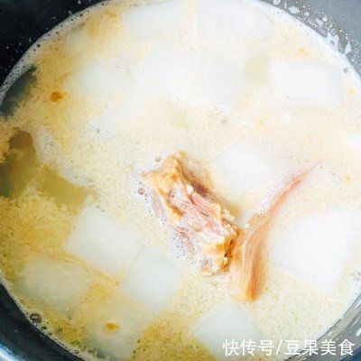 大厨|这道腊排骨腊肉火锅比米其林大厨做的还好吃