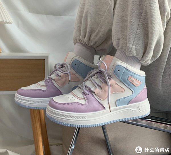 怀旧系|回天之力超低价，每双都不过百元，明星同款、国潮年货不用蹲