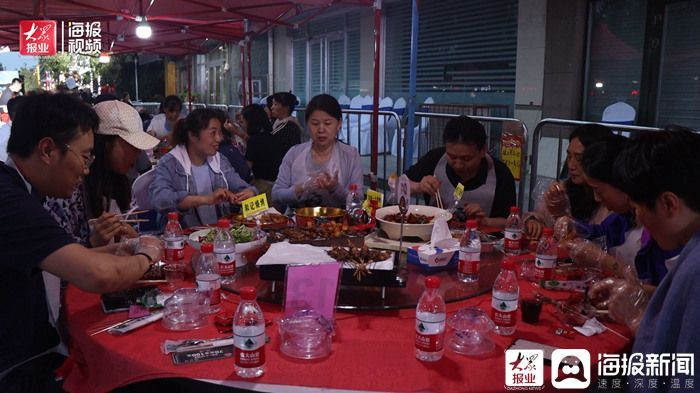 东营区|尽享烧烤美食 东营区文汇街道海通路美食街美食周火热进行中！