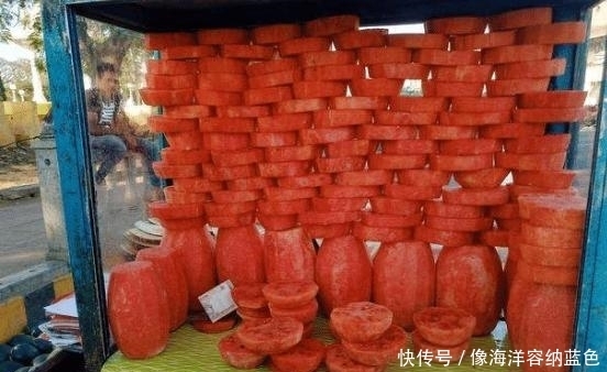 日本|都是吃西瓜,中国人爽快,日本人讲究,看到印度人:真有人吃?