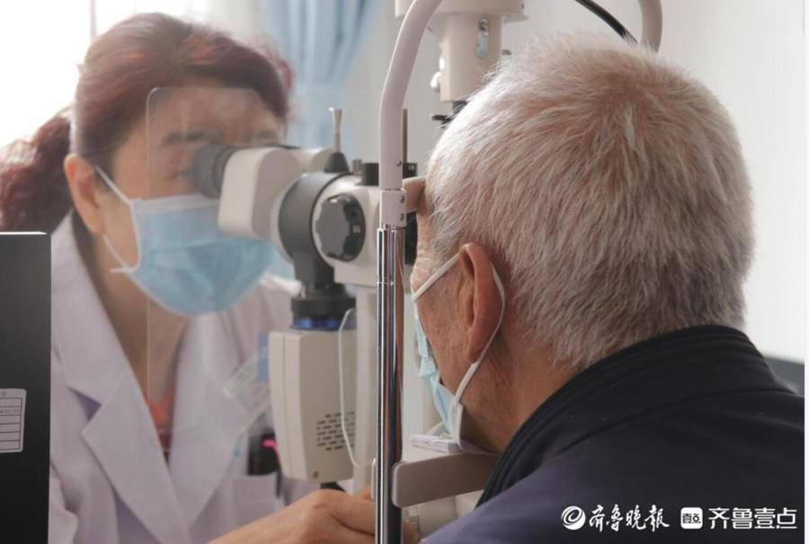 老年人|与眼科名医面对面！聊城这群老人收获别样的重阳关怀