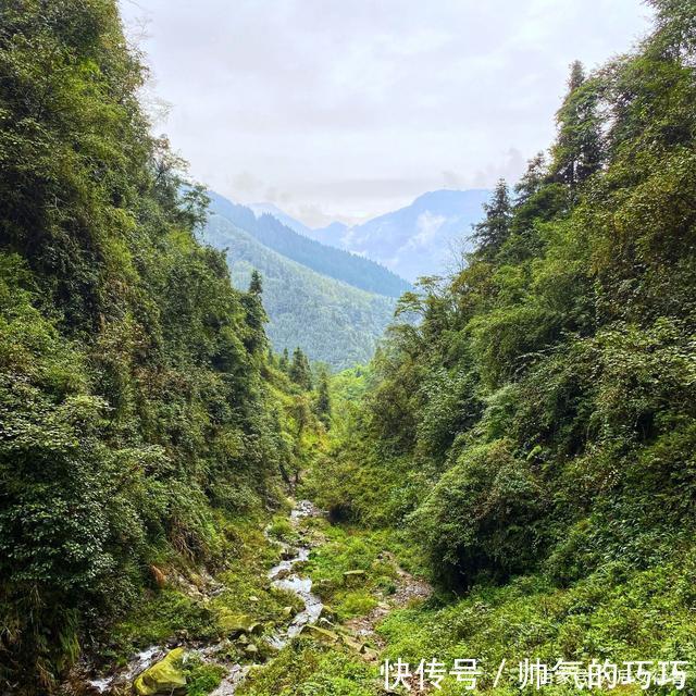 碎石公路|距成都80多公里有处冷门徒步胜地，风景原始，古道沧桑古庙深藏